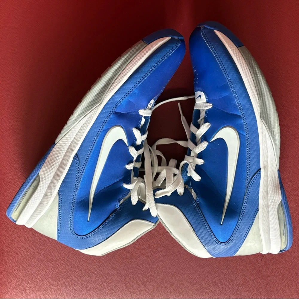 Used Men’s 2010 Nike Air Max Hyped — Metallic Blue — Size 12 - Picture 3 of 6